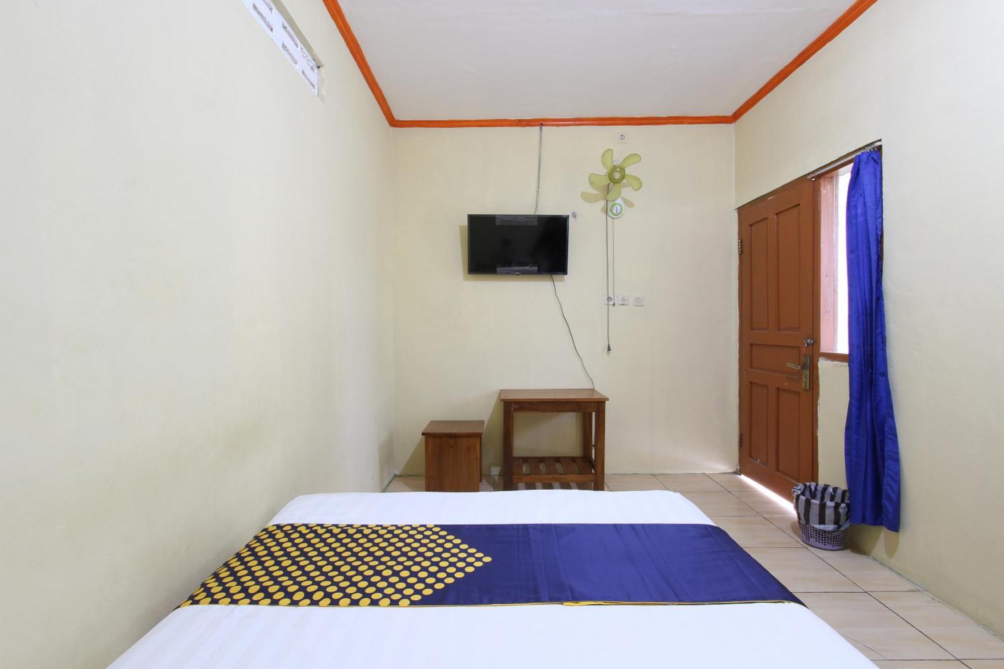Oyo 92231 Penginapan Tanjung Alang Syariah Makassar Ngoại thất bức ảnh